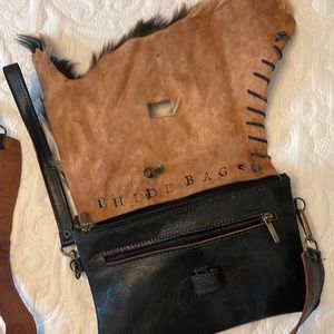 1 Hide Purse